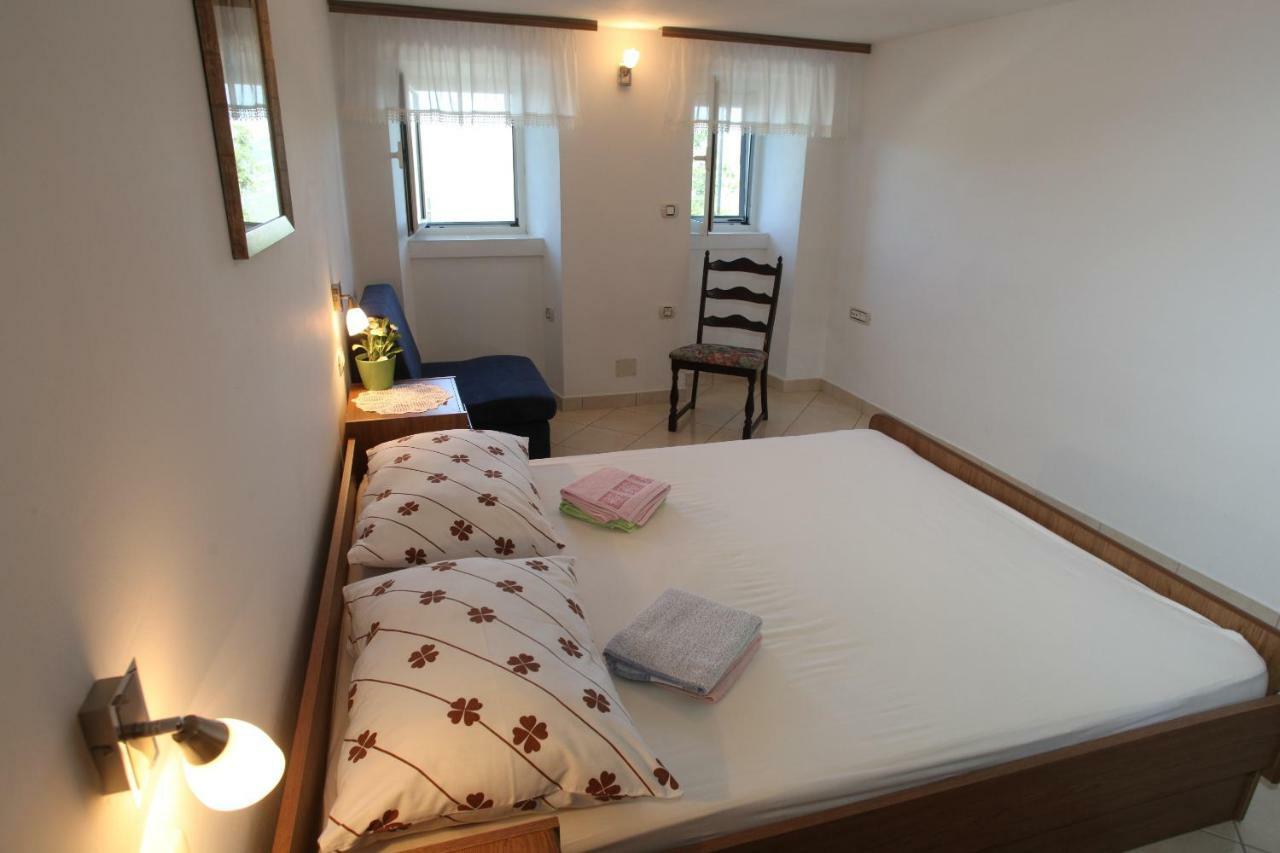 Vrana  Accommodation Lily מראה חיצוני תמונה