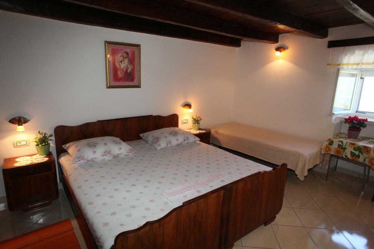 Vrana  Accommodation Lily מראה חיצוני תמונה